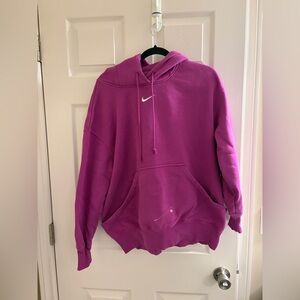 Oversized Medium Pink Nike Sweater - FLAWED